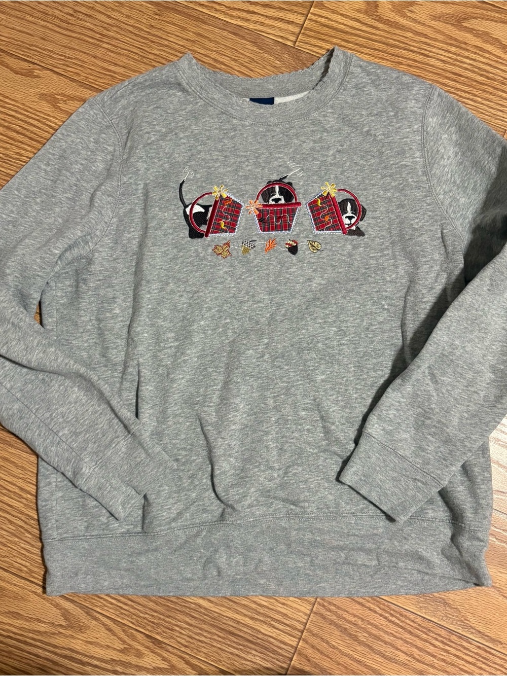 Vintage Basic Edition 90s Puppies Baskets Sweatshirt Granny Farm Cottage Fall L